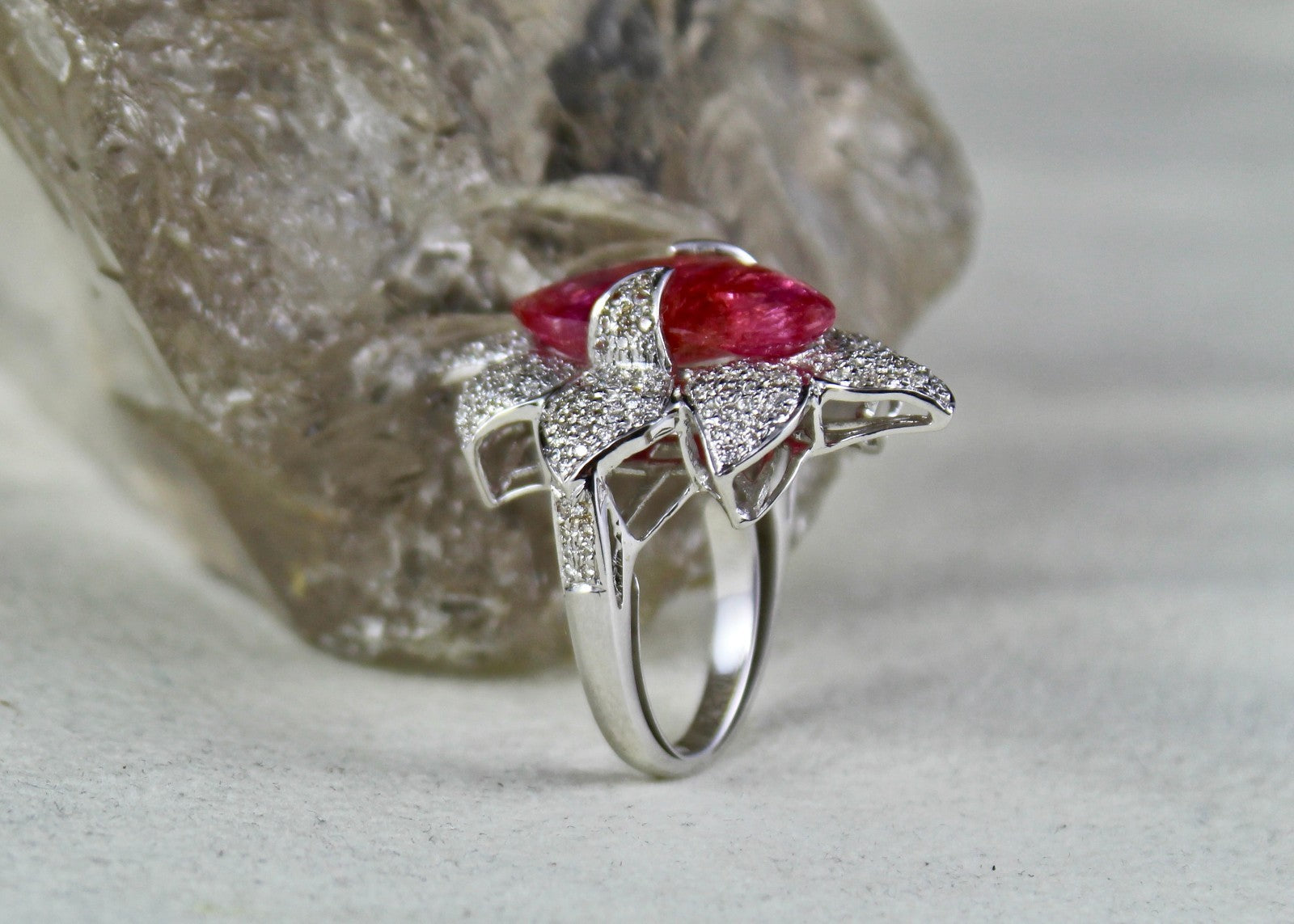 Natural Burma Ruby 12.11 Ct Cabochon Diamond Pavé Ring 18k White Gold For Women