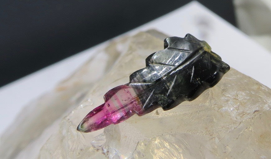 Natural Multi Colour Tourmaline 4.44ct Carved Leaf Gemstone For Designing