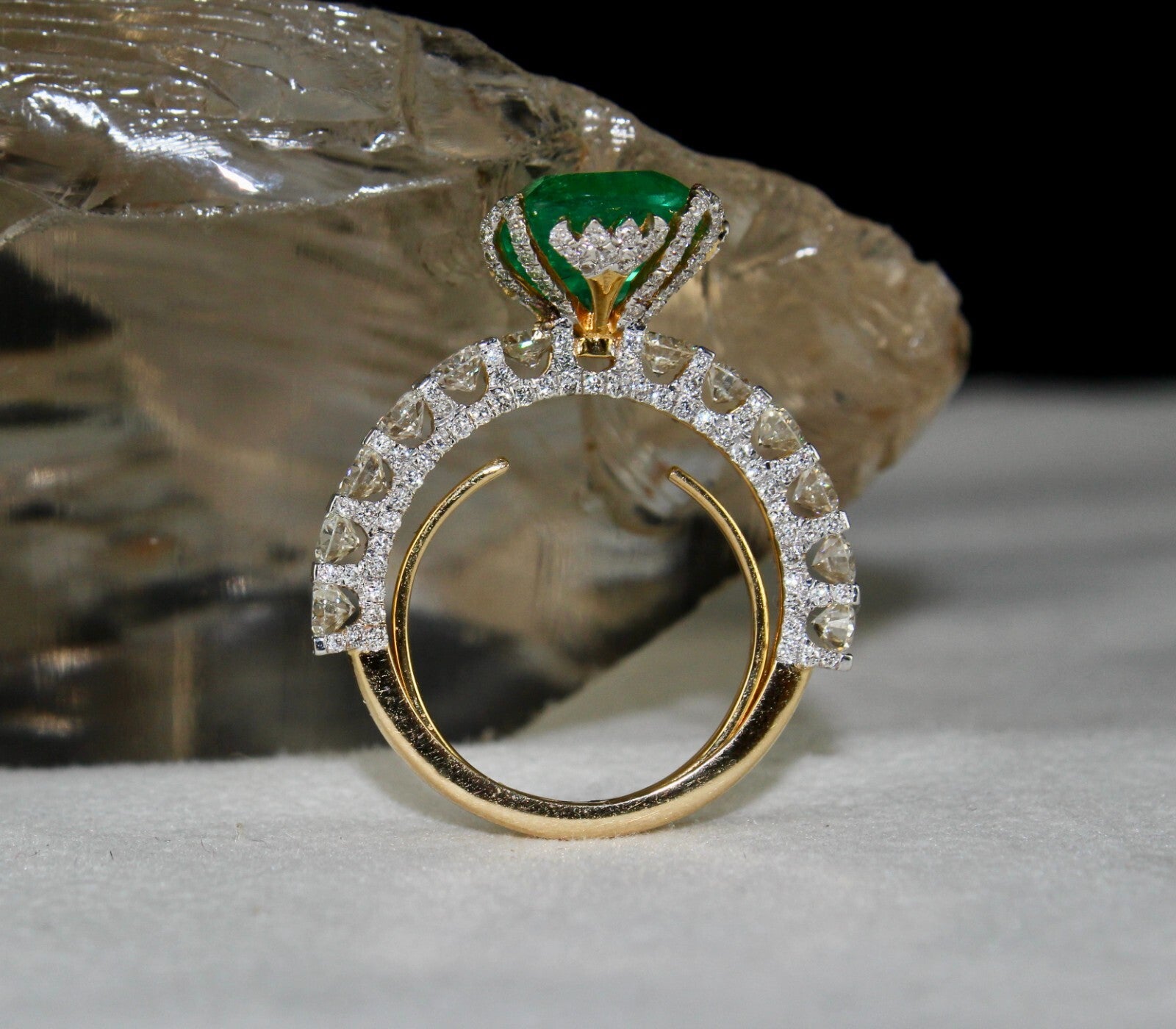 Certified Natural Emerald Heart Cut 27.4ct Diamond 18k Gold Cocktail Ring