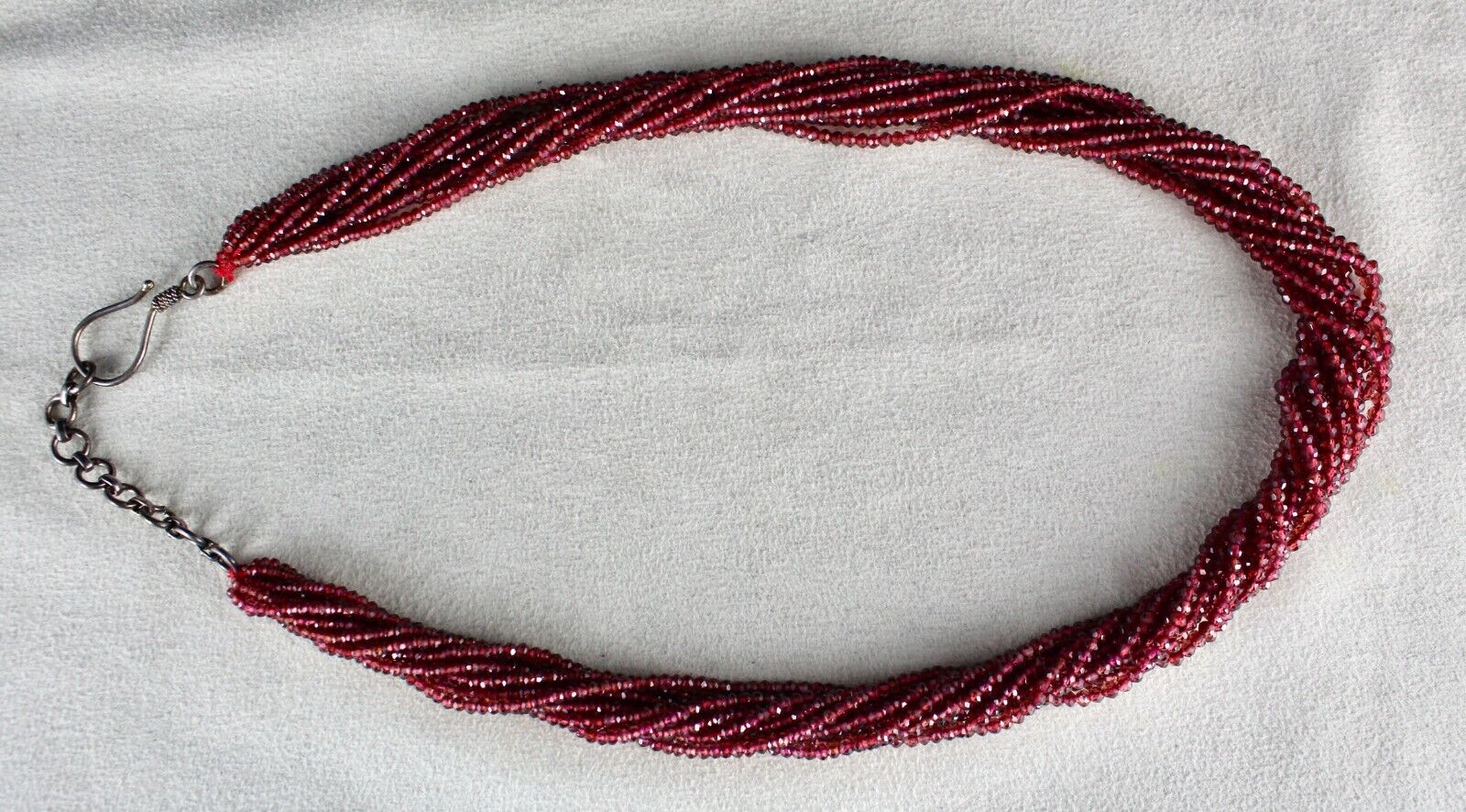 Natural Rhodolite Garnet Beaded Necklace 12 L 343 Carats Gemstone Silver Clasp