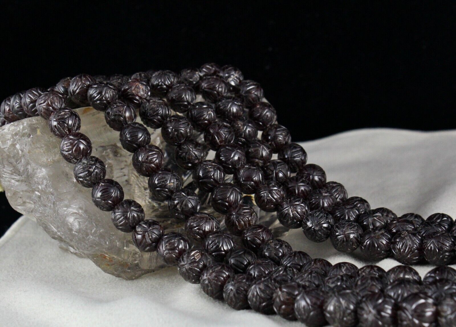 NATURAL RED GARNET CARVED BEADS 3 LINE 1686 CARATS GEMSTONE OLD SILVER NECKLACE