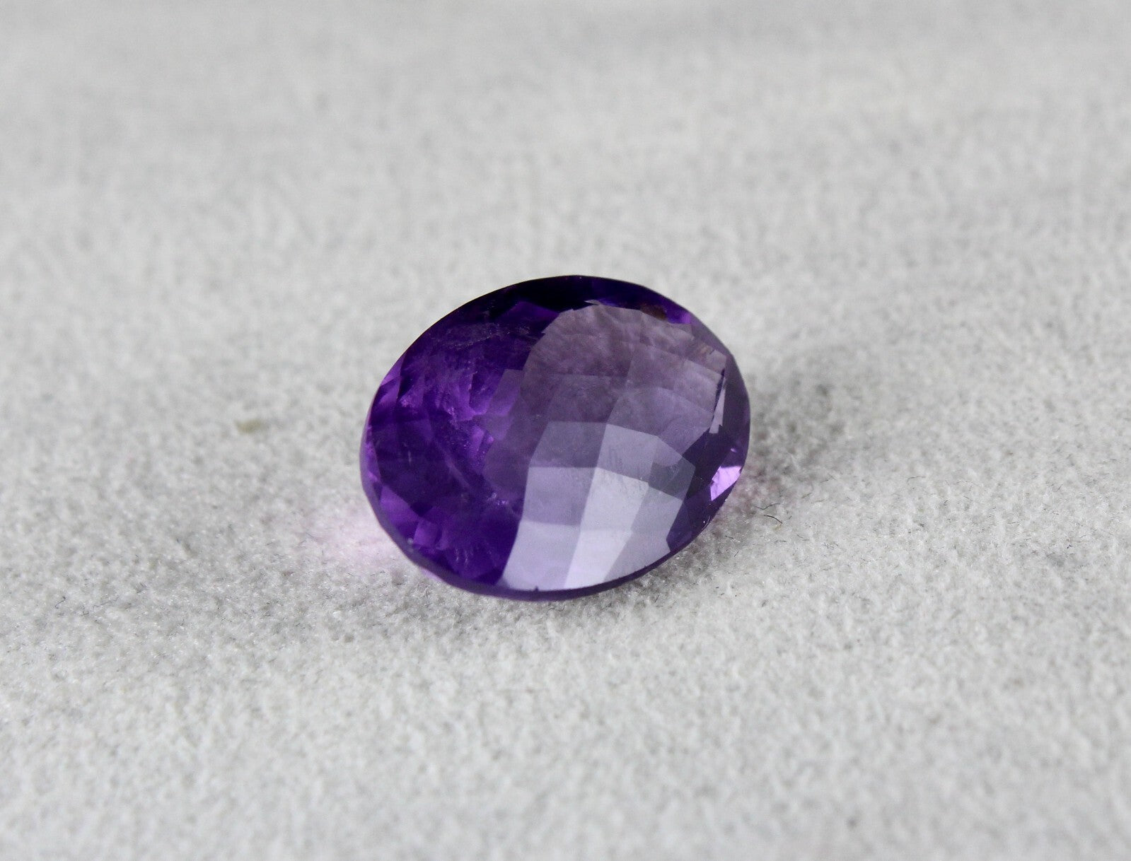 Natural Amethyst Oval Cut 21mm 15.31ct Purple Gemstone For Ring Pendant