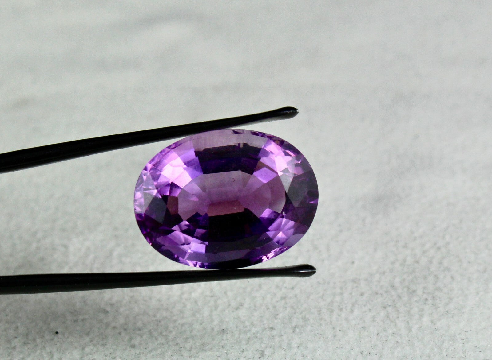 Natural Amethyst Oval Cut Gemstone 32.60 Ct 24x18mm Pendant Ring Design