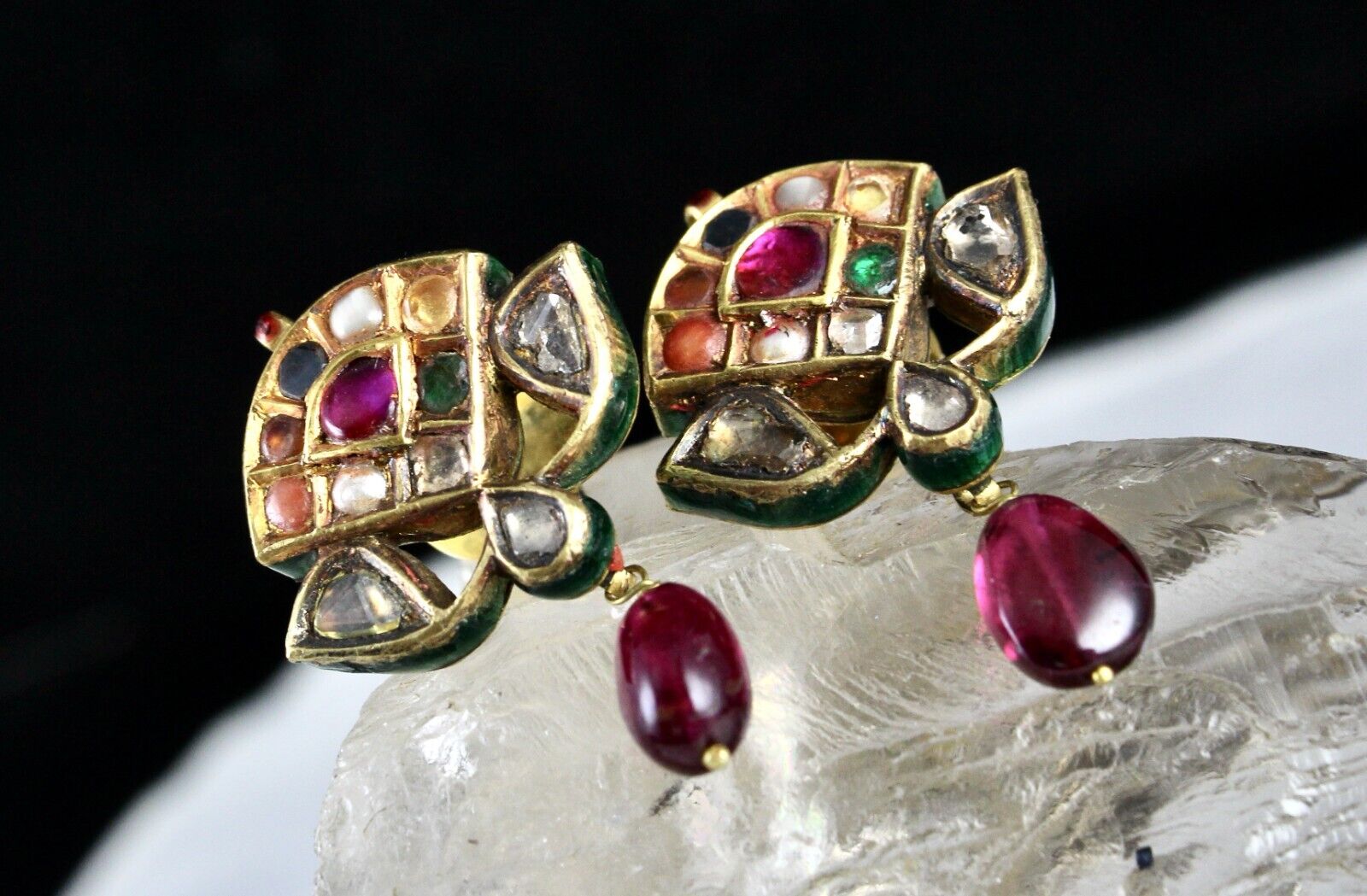 Fine Diamond Cut Navratan Stone 22k Yellow Gold Jadau Indian Style Stud Earring
