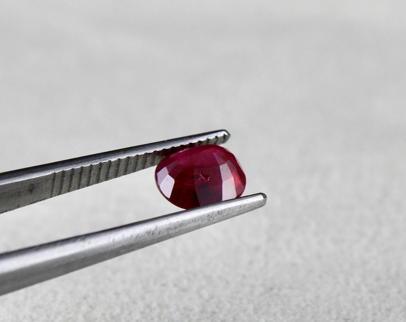 Certified Natural Heated Burma Ruby 1.30ct Oval Cut Loose Stone Ring Pendant