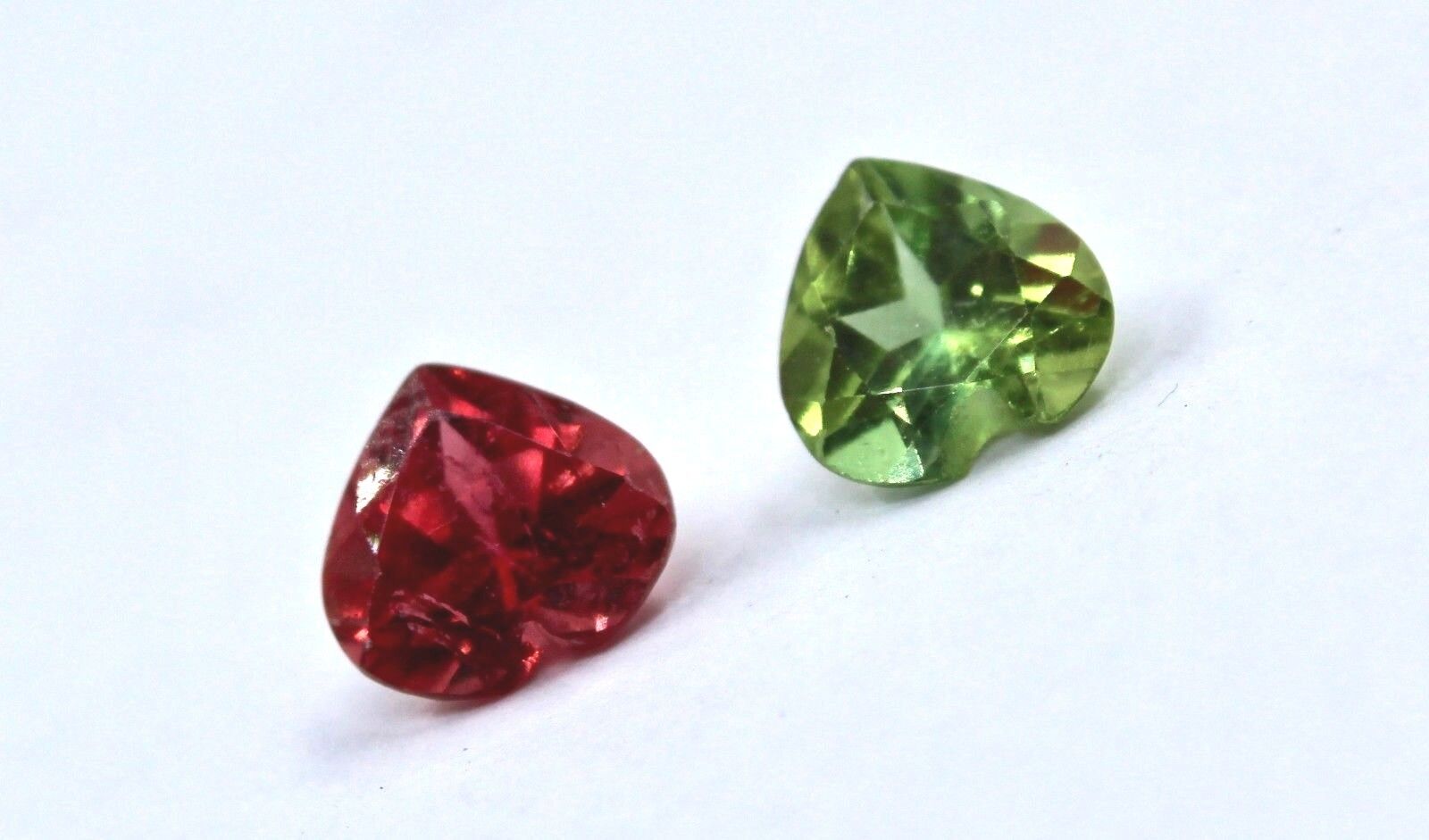 NATURAL MULTI PINK GREEN TOURMALINE HEART SHAPE 3.53 CARATS CUT GEMSTONE DESIGN
