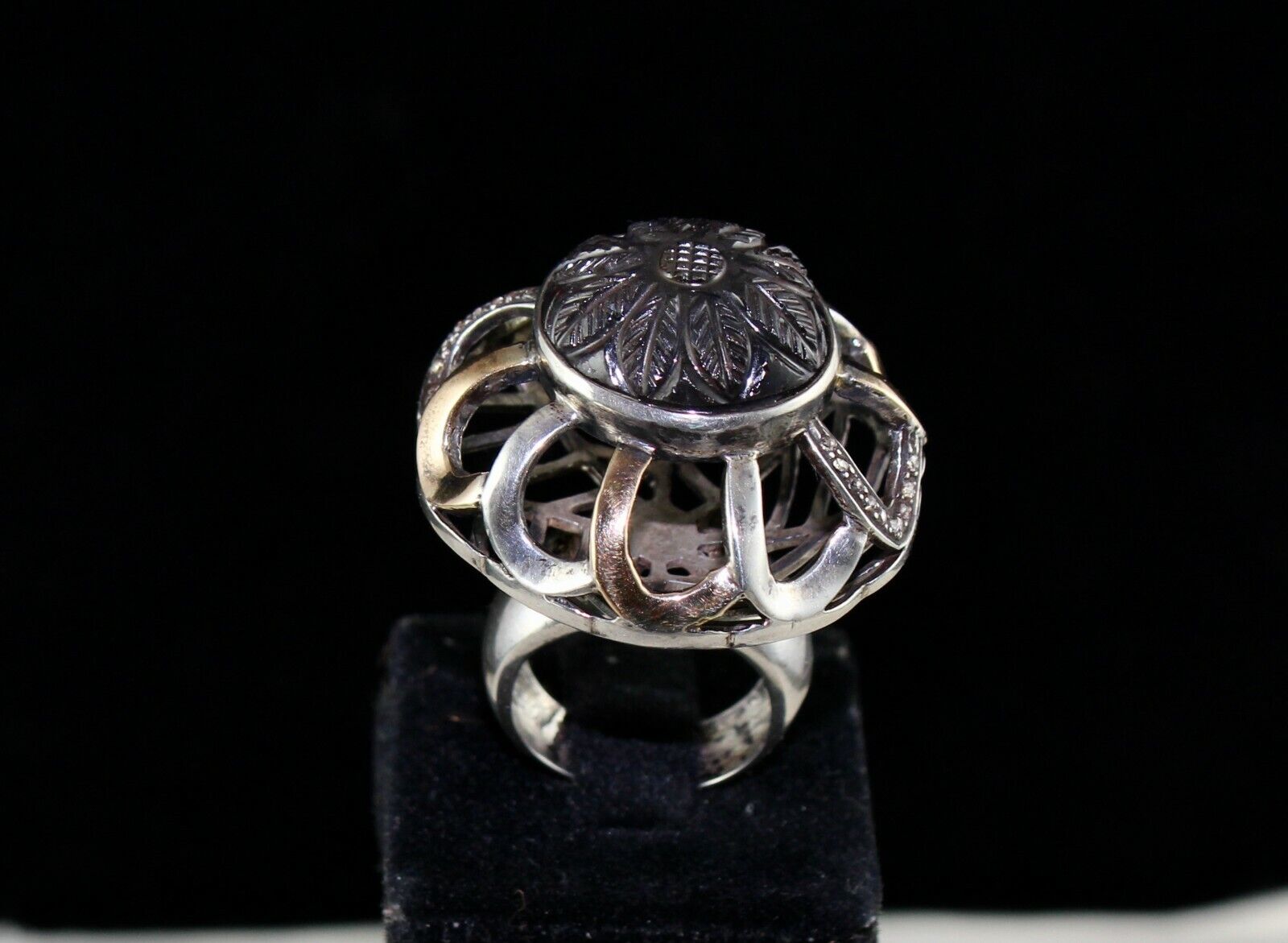 NATURAL IOLITE ROUND CARVED DIAMOND 18K GOLD SILVER VICTORIAN BIG COCKTAIL RING