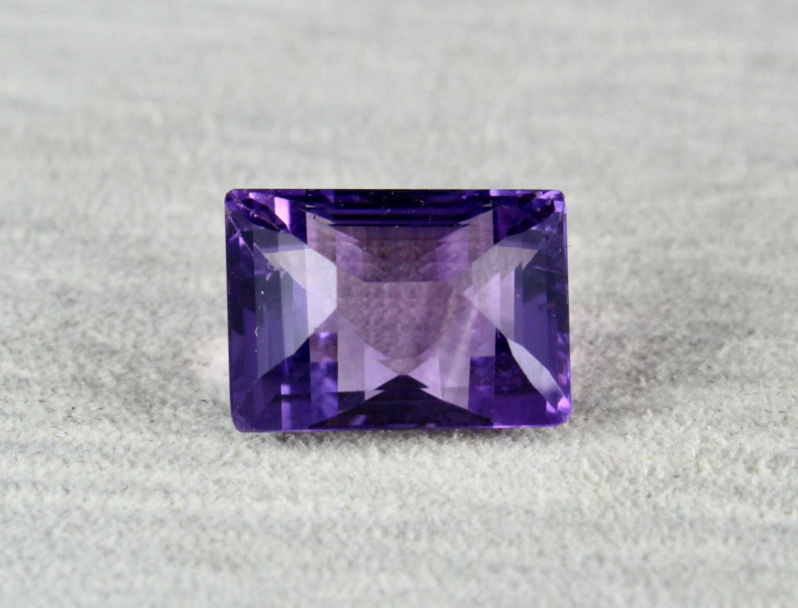 Natural Amethyst 19.91 Ct Fancy Octagon Gemstone For Ring Pendant