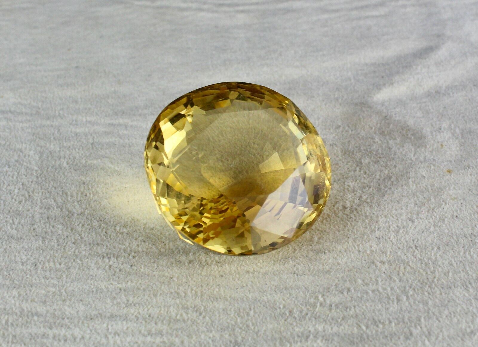 NATURAL CITRINE GOLDEN TOPAZ OVAL CUT 36X35 MM 177 CARATS GEMSTONE FOR PENDANT