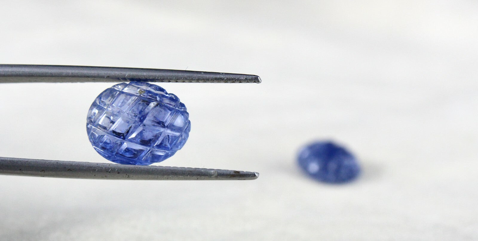 Certified Blue Sapphire 9.67 Cts Carved Oval Loose Gemstone For Earrings