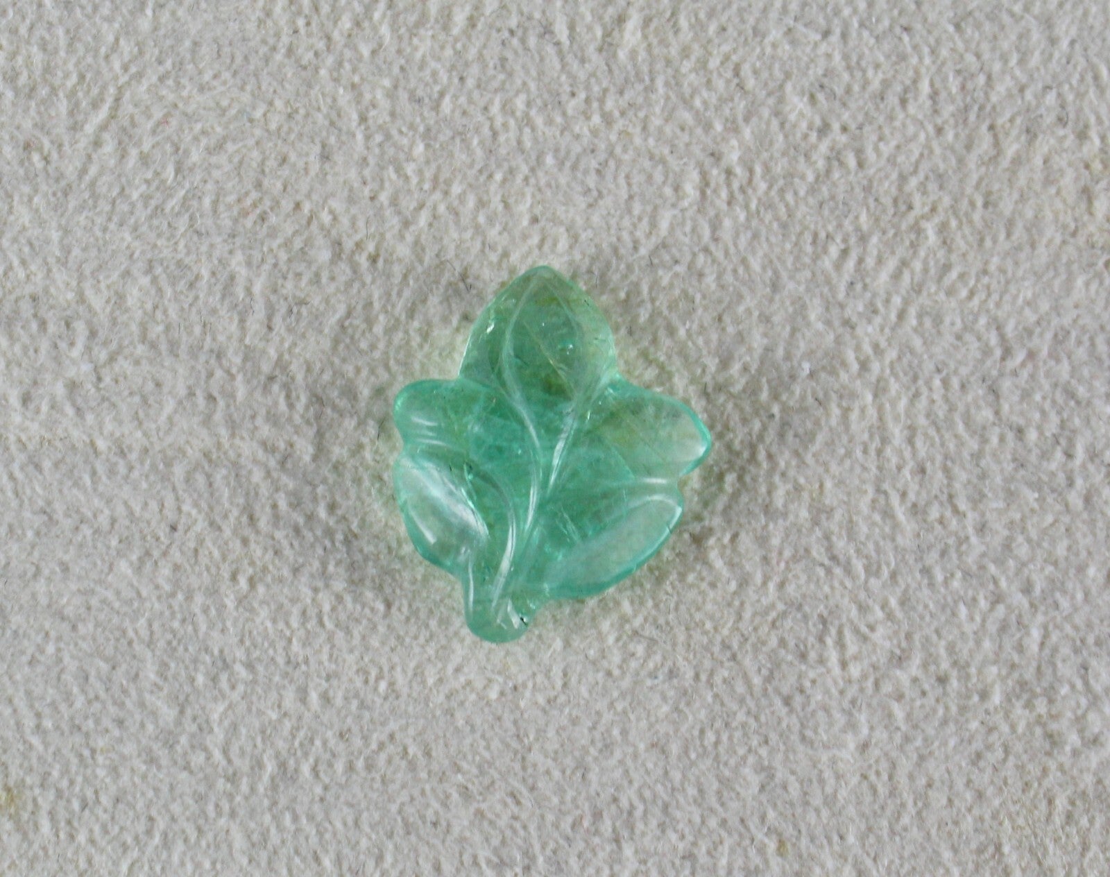 Certified Natural Colombian Emerald Leaf 5.57 Ct Gemstone For Pendant Ring