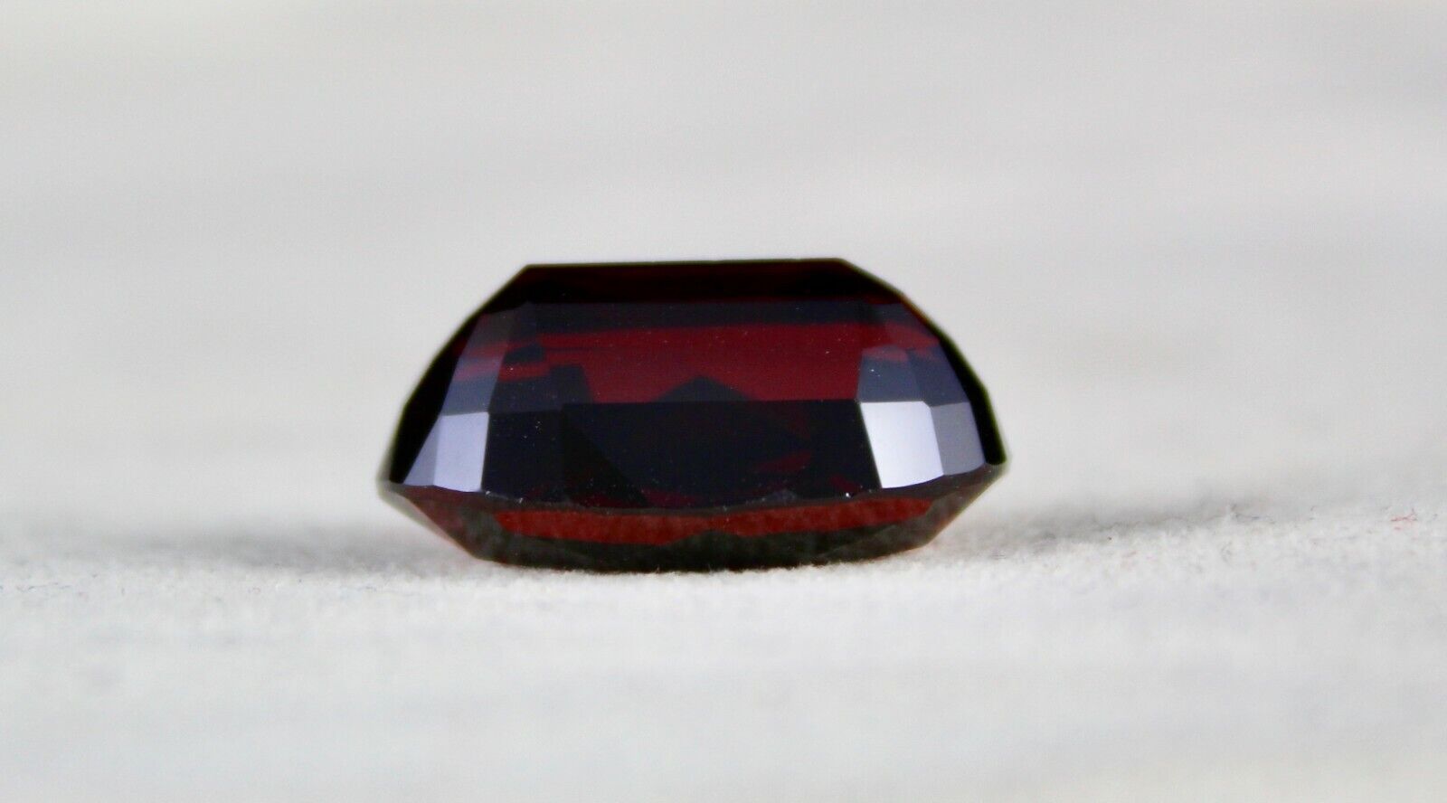TOP NATURAL RED GARNET OVAL CUT 21X15MM 29.84 CARATS FINEST GEMSTONE FOR PENDANT