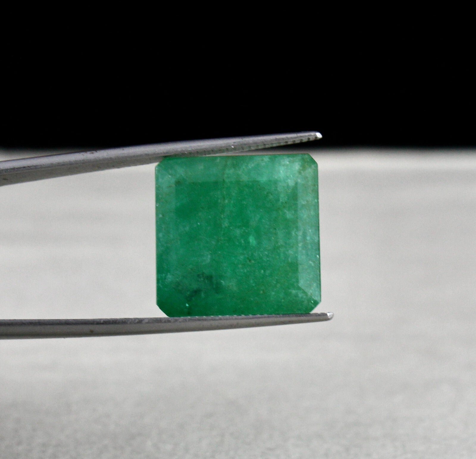 Certified Natural Unheated Emerald 19.47ct Square Cut Gemstone For Ring/pendant