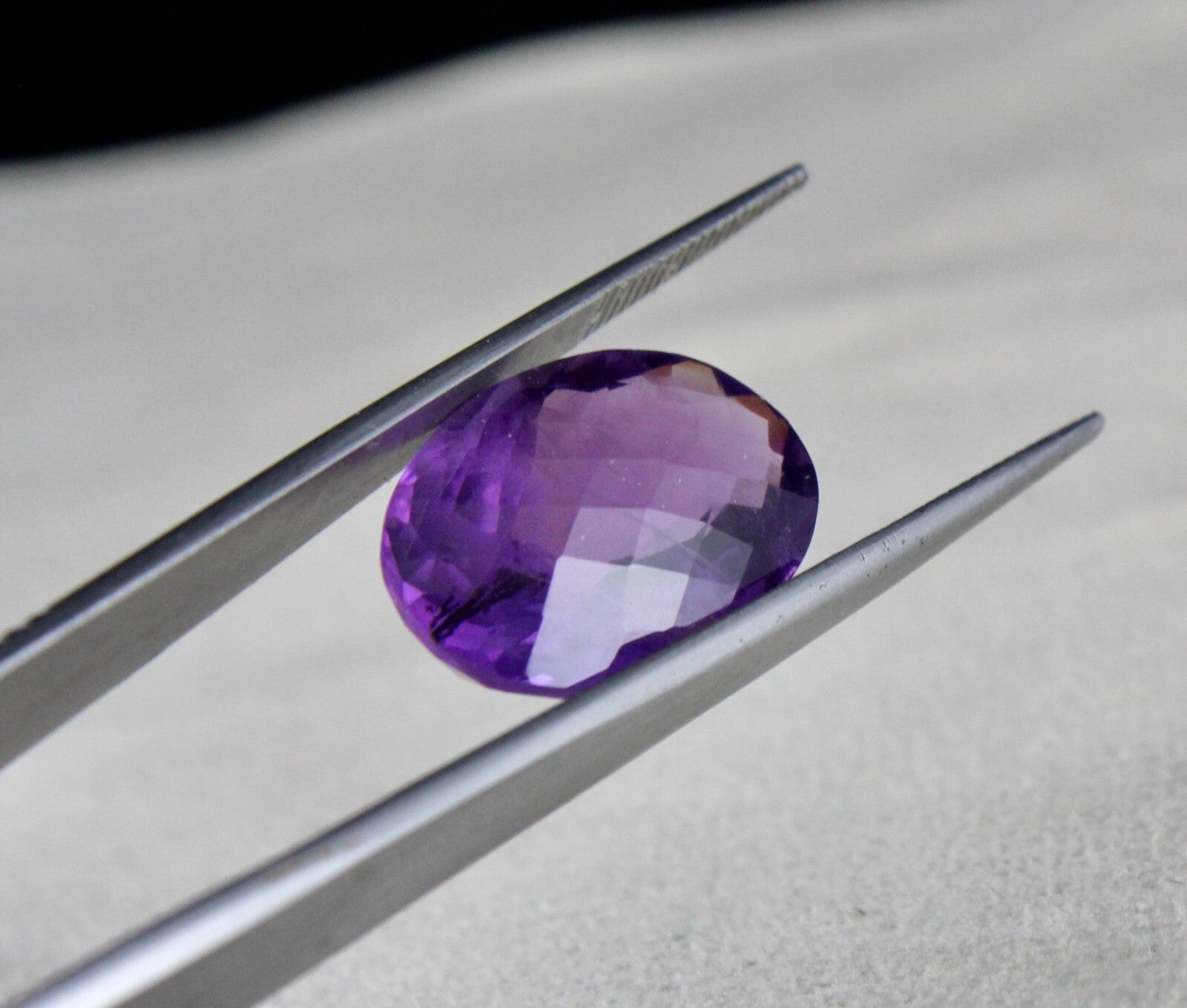 Natural Amethyst Oval Cut 21mm 15.31ct Purple Gemstone For Ring Pendant