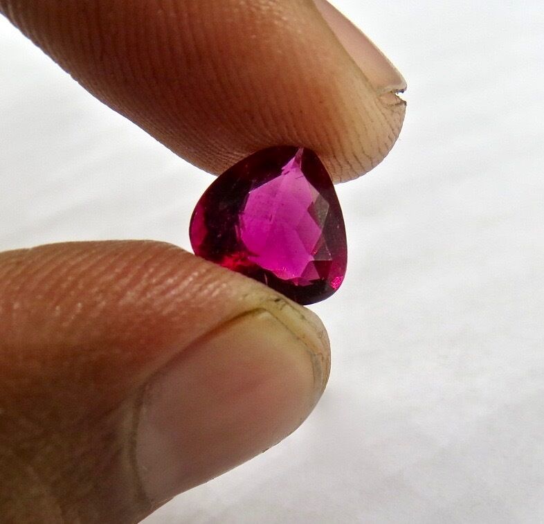 NATURAL PINK TOURMALINE RUBELLITE HEART CUT 2.84 CTS GEMSTONE FOR RING PENDANT