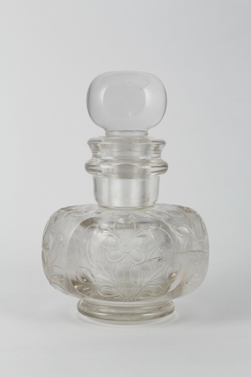 Certified Handcrafted Rock Crystal Quartz 2935 Ct Carved Perfume Bottle Decor