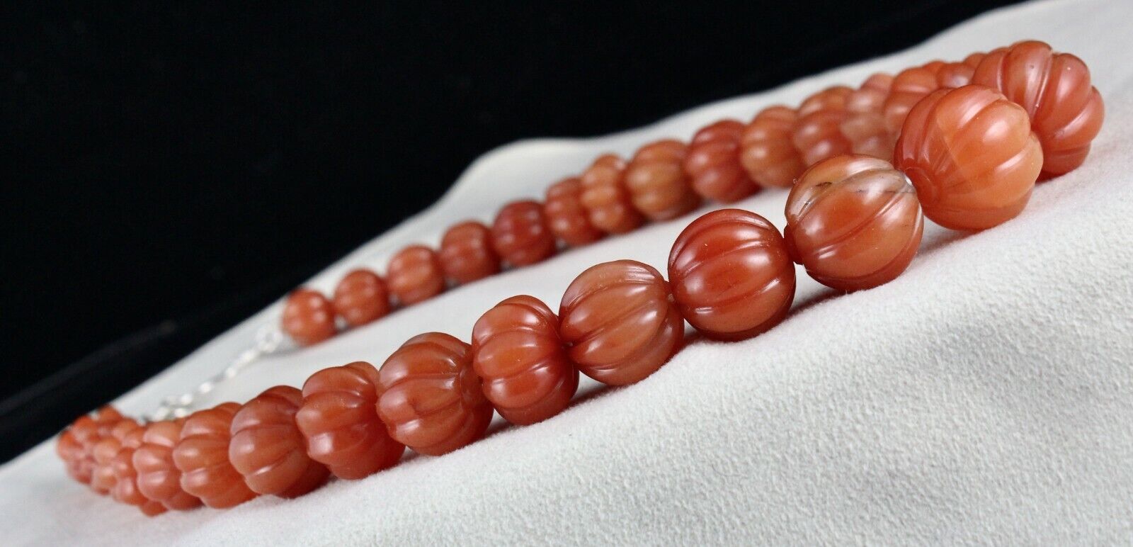 Natural Orange Quartz Carved Melon Beaded Necklace 960 Carats Stone Silver Clasp