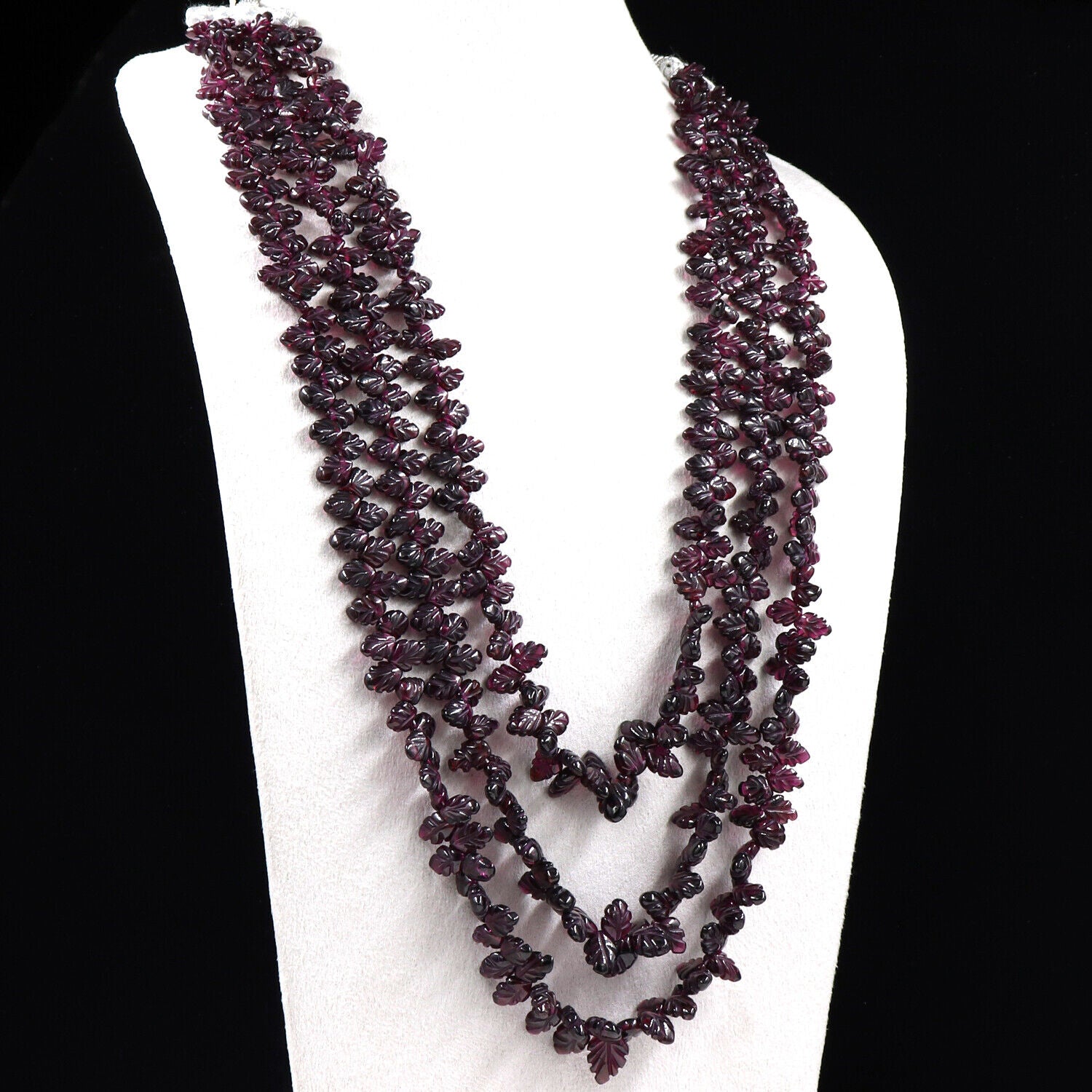 NATURAL RED GARNET BEADS CARVED LEAVES 3 LINE 820 CARATS GEMSTONE NECKLACE