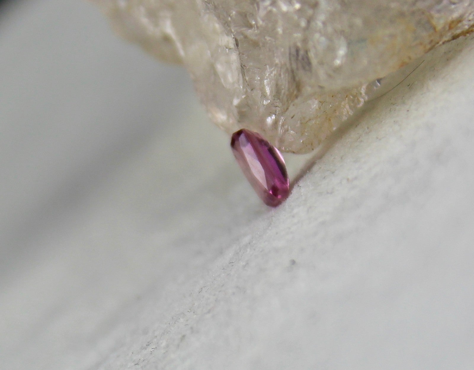 Certified Natural Old Mines Spinel Emerald Octagon Cut 5.04 Ct Gemstone Set