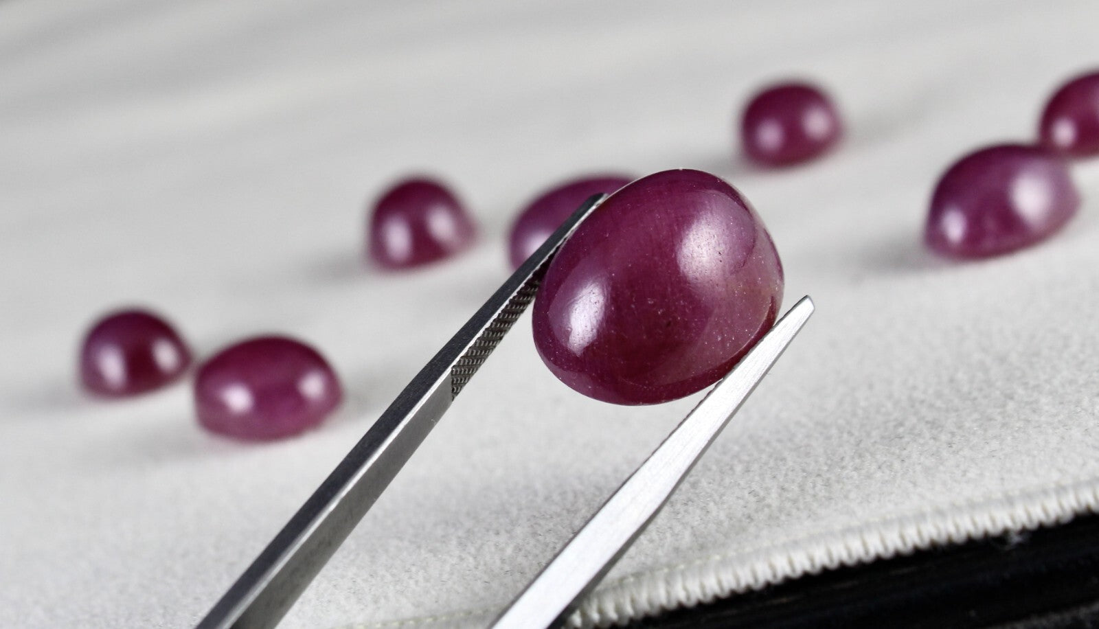 Certified Natural Untreated Ruby Cabochon 103.70ct Gemstone Set Earring Ring