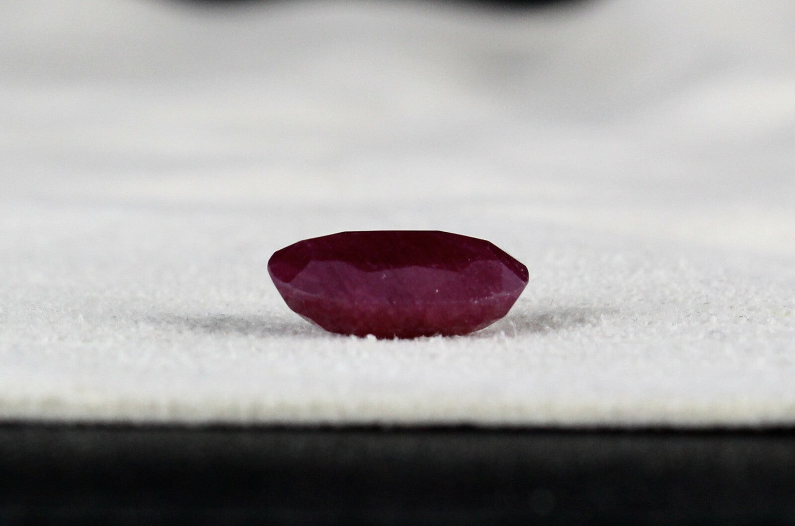 Finest Natural Red Ruby 6.67 Ct Oval Cut Gemstone For Ring Pendant Jewelry