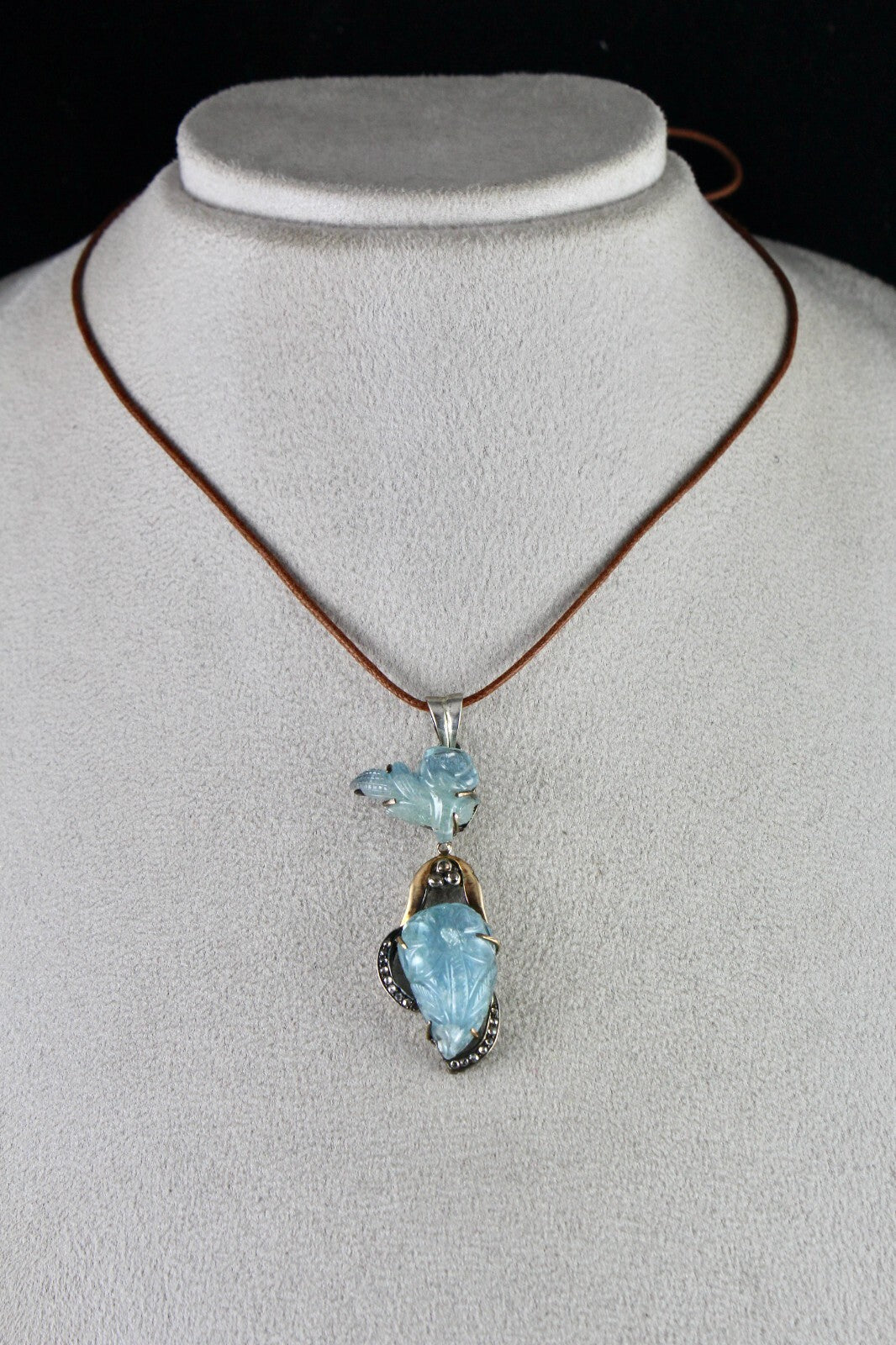Natural Blue Aquamarine 10ct Carved Natural Diamond 18k Gold 925 Silver Pendant