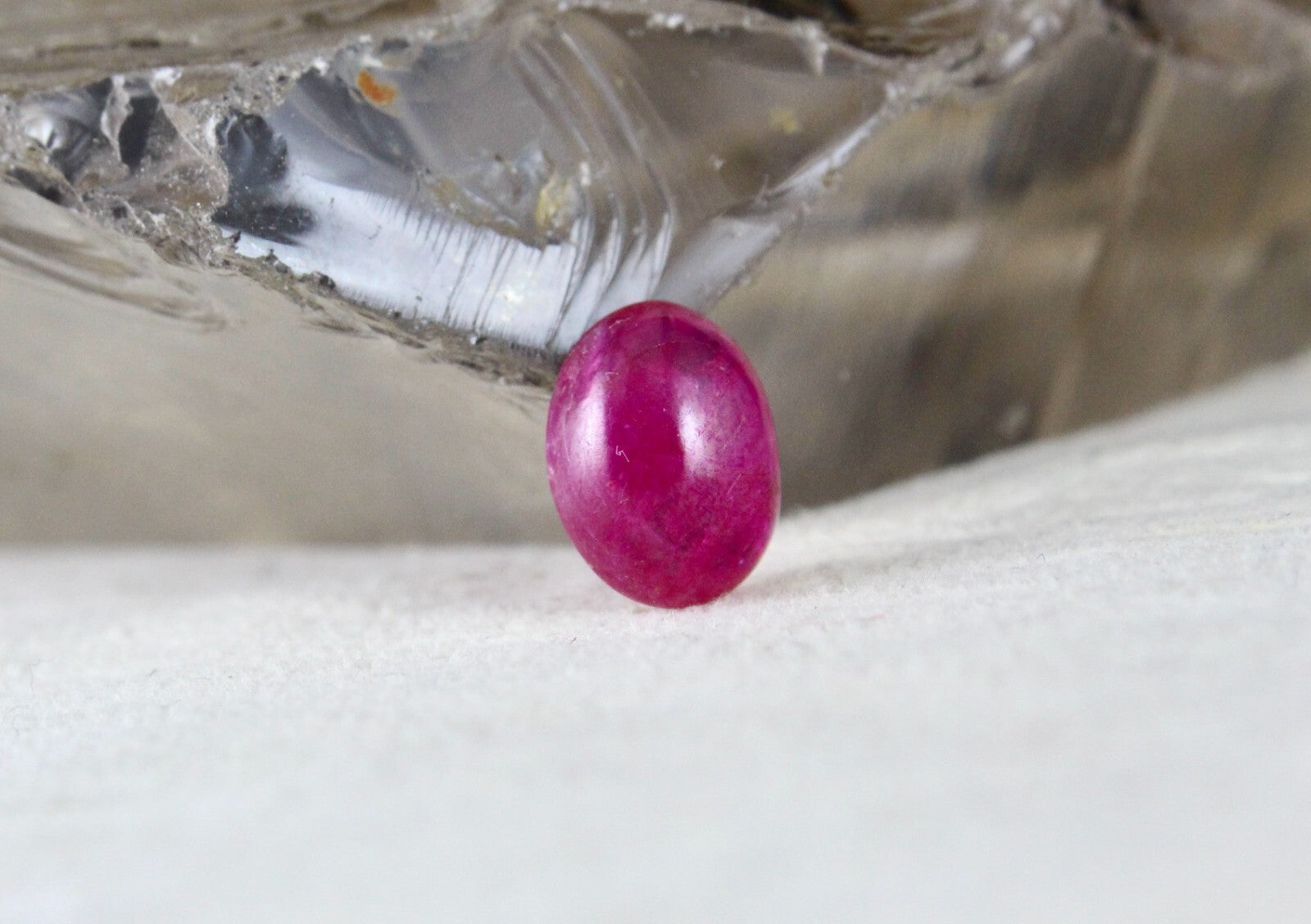 Certified Natural Burmese Ruby 3.95ct Oval Cabochon Gemstone For Ring/pendant