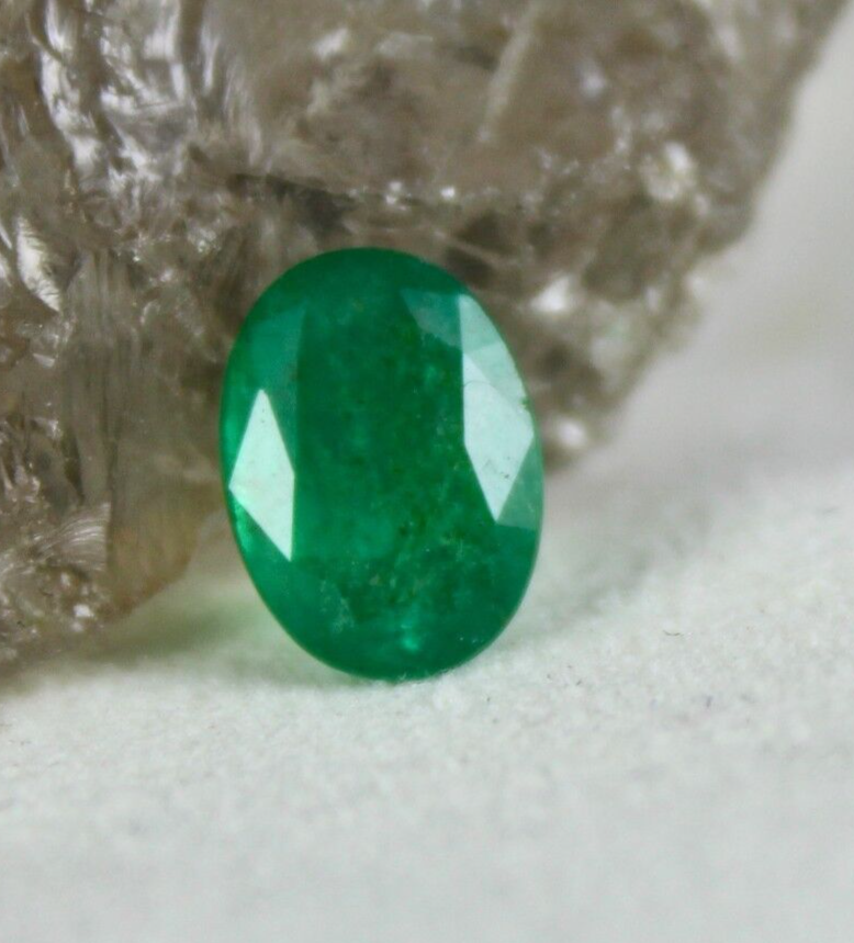 Certified Natural Untreated Zambia Emerald 10x7mm Oval 2.10 Ct Ring Pendant