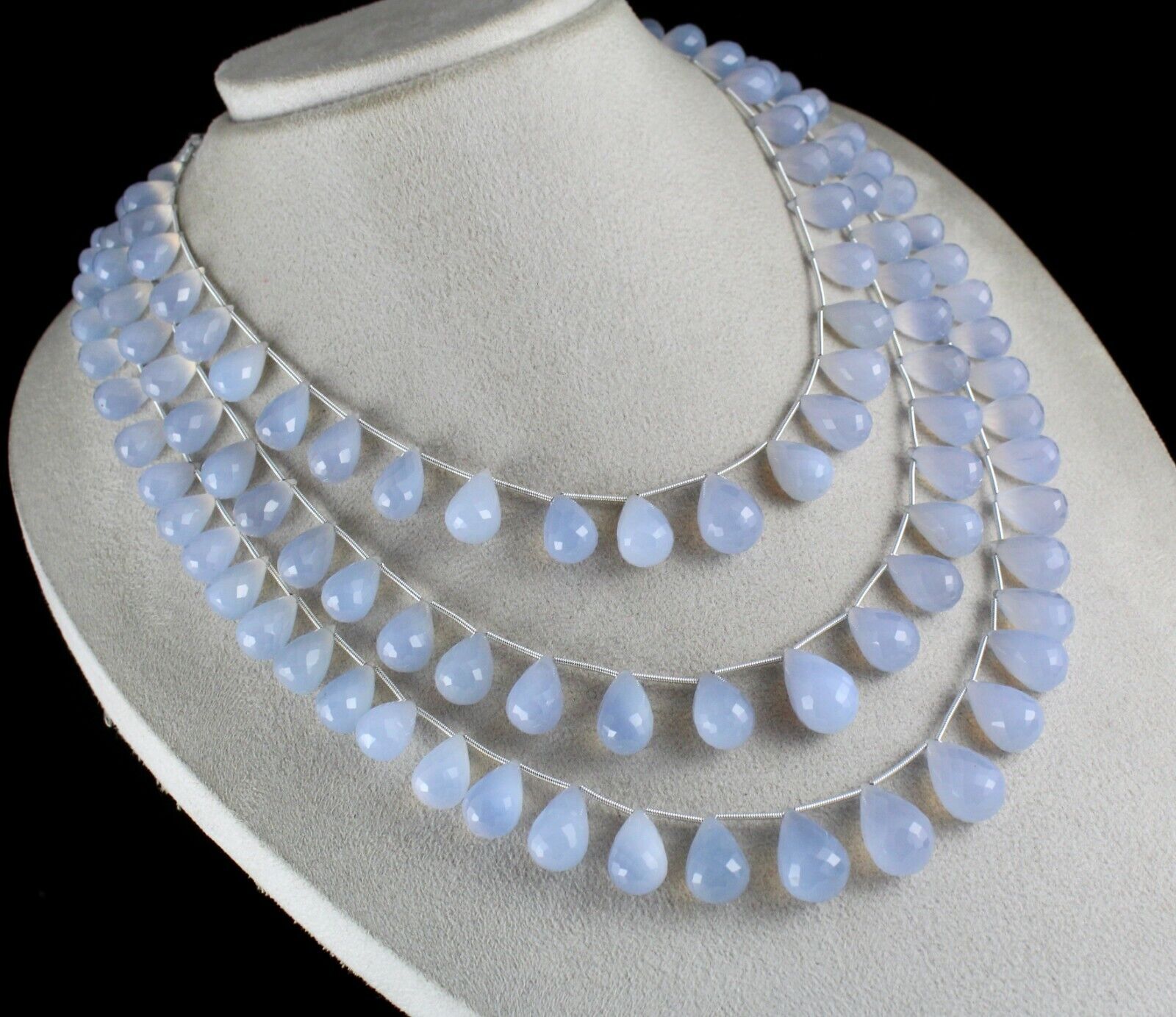 NATURAL BLUE CHALCEDONY BEADS TEARDROPS 3 LINE 814 CARATS GEMSTONE FINE NECKLACE