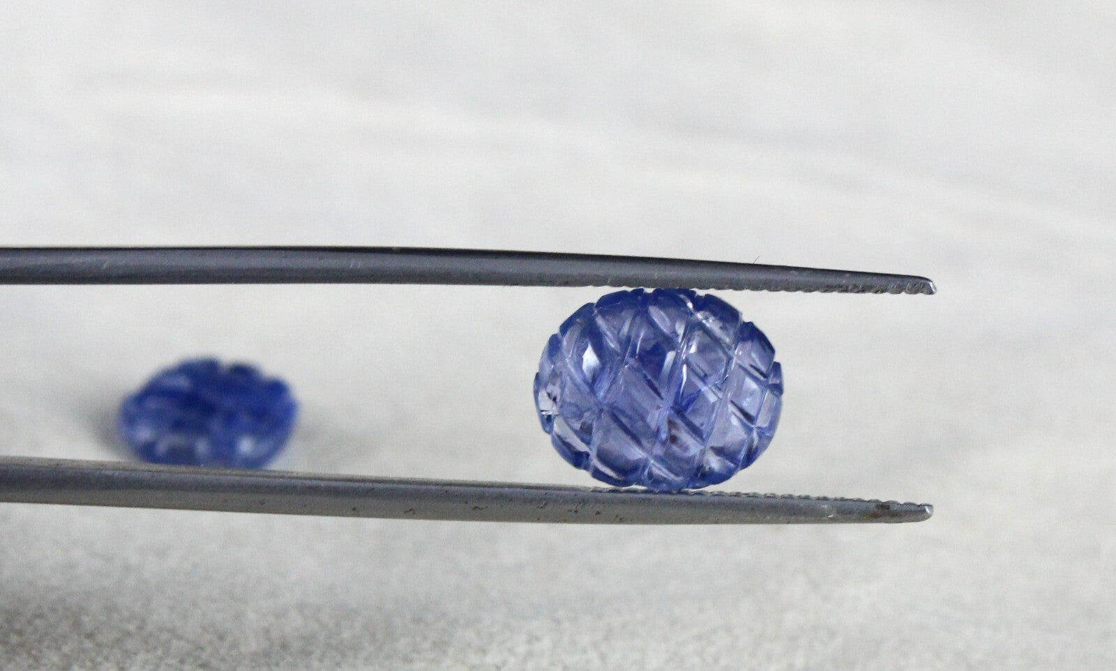 Certified Blue Sapphire 9.67 Cts Carved Oval Loose Gemstone For Earrings