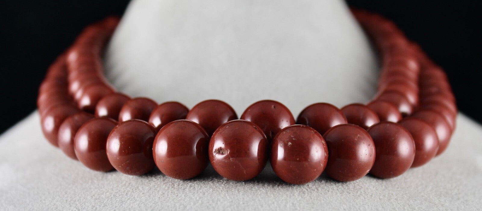 Natural Red Jasper Beads Round 1300 Ct Fashion Gemstone Necklace