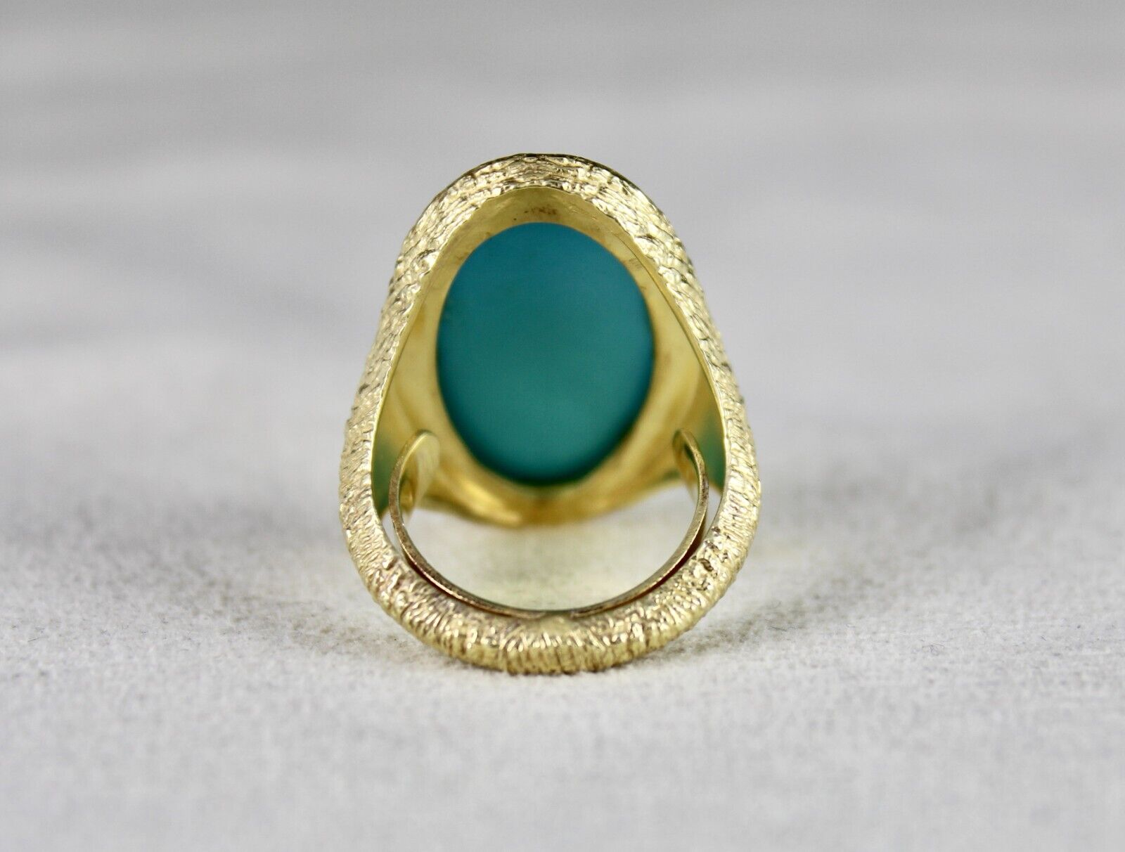 Natural Arizona Turquoise Cabochon Gemstone Engraved 925 Gold Plated Silver Ring