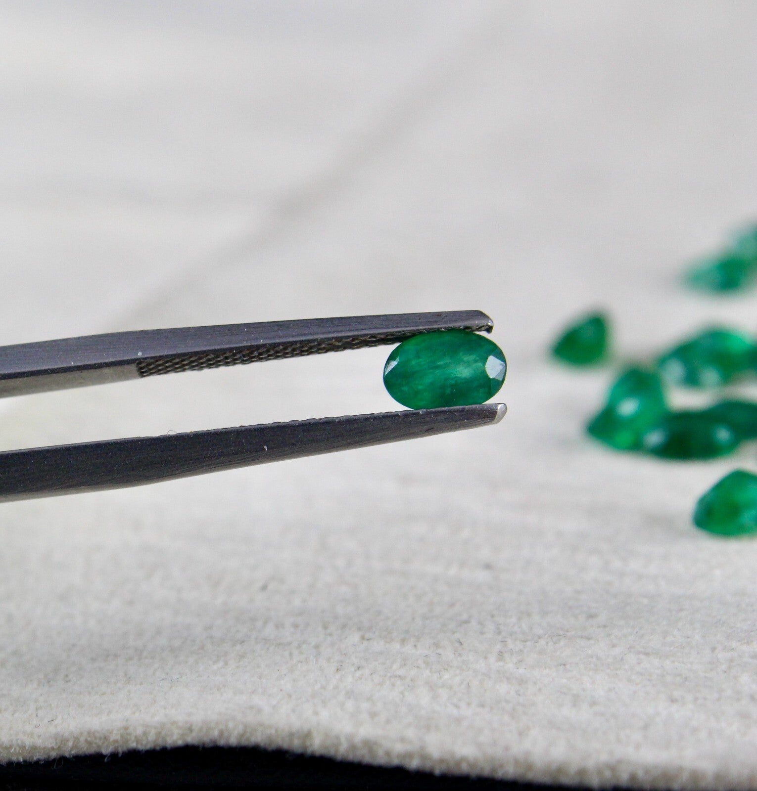 Natural Emerald Oval Cut 6x4mm 70.25ct 154pc Certified Loose Gemstone Jewelry