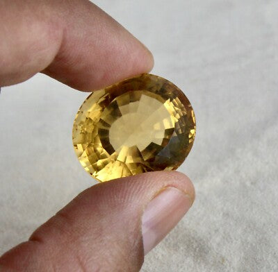 Golden Topaz Citrine Oval 24x22mm 59.33ct Gemstone For Pendant