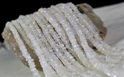 Natural Rainbow Moonstone Necklace 850 Ct Faceted Round Beads 7l White Gemstone