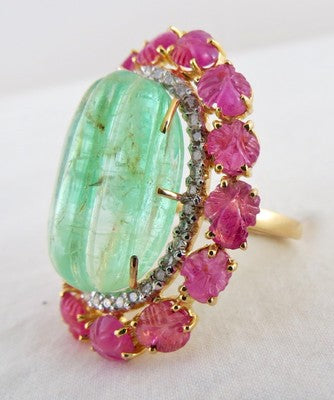 Certified Vintage Natural Emerald 10ct Ruby Carved Natural Diamond 18k Gold Ring