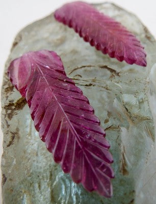 Natural Pink Tourmaline 37ct Carved Leaves Gemstone For Earring Design