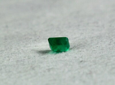 Top Natural Emerald Octagon Cut 6 X 4 Mm 0.66 Ct Gemstone For Ring