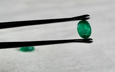 Natural Zambian Emerald Oval 1.52 Ct 7x5 Mm Gemstone Pair Earring Design