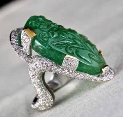 Certified Estate Zambian Emerald 10ct Carved Natural Diamond 18k Gold Ring