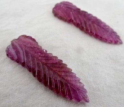 Natural Pink Tourmaline 37ct Carved Leaves Gemstone For Earring Design