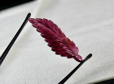 Natural Pink Tourmaline Carved Leaf Gemstone 14.63ct For Pendant Design