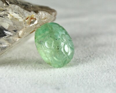 Certified Natural Colombian Emerald Carved Oval 27.81 Ct Gemstone Ring Pendant