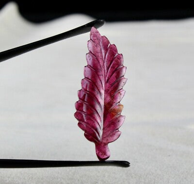 Natural Pink Tourmaline Carved Leaf Gemstone 14.63ct For Pendant Design