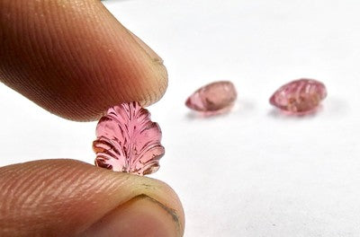 Natural Pink Tourmaline Carved Leaves 8.17 Ct Gemstone Set, Earring Pendant 3 Pc