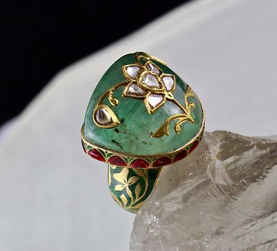 Certified Vintage Natural Emerald Cabochon Natural Diamond 22k Gold Ring