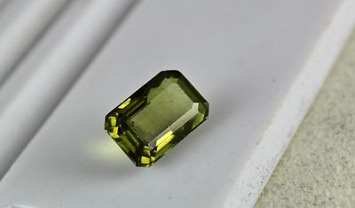 Certified Natural Green Tourmaline 9.42ct 9x15mm Rectangle Gemstone For Ring