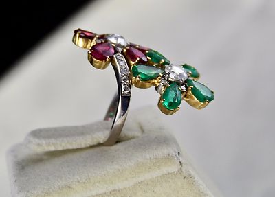 Certified Natural Emerald Rubellite Diamond 10ct 18k Gold Flower Cocktail Ring