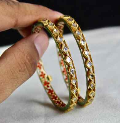 Pair Of Natural Flat Diamond 40.31ct 22k Gold Jadau Bangles For Ladies