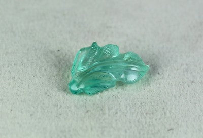 Natural Colombian Emerald 13.64 Ct Carved Leaves Gemstone Pendant